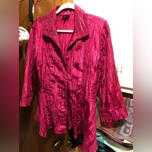 Staples Crinkle Iridescent Glamour Top- 911 $35 or $30 w/offer